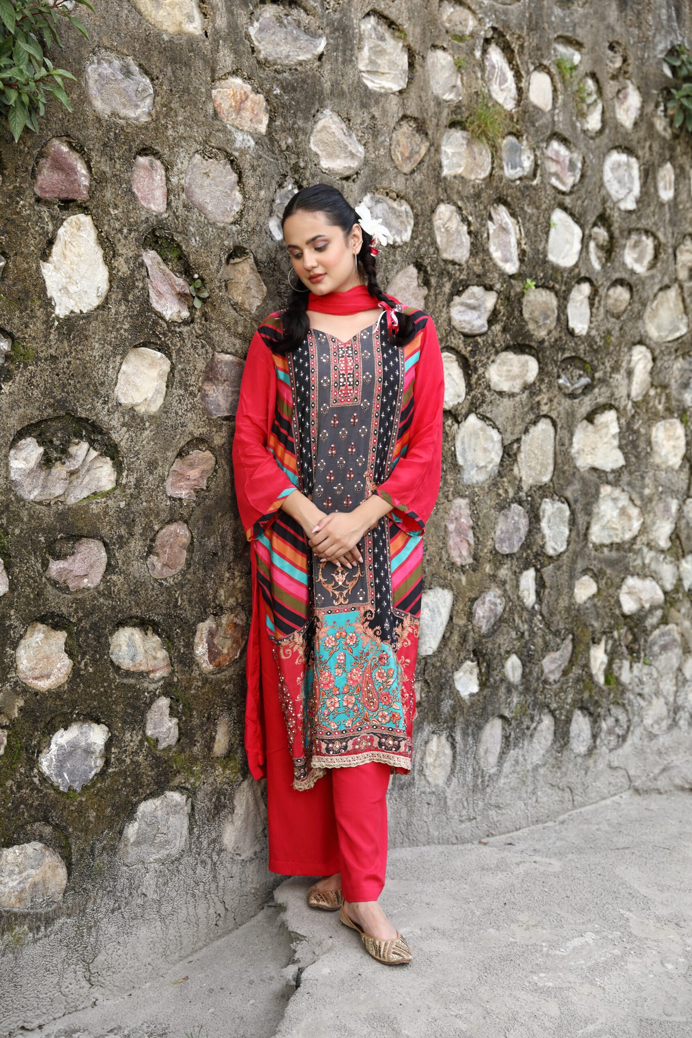 Pakistan Suit With Plazo
