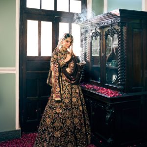 Brown beak and thread Lehnga set in silk